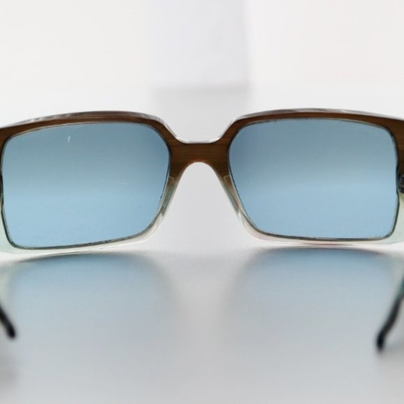 CHANEL 5045 Quilted Sunglasses with CC Logo - Picture 6 of 15